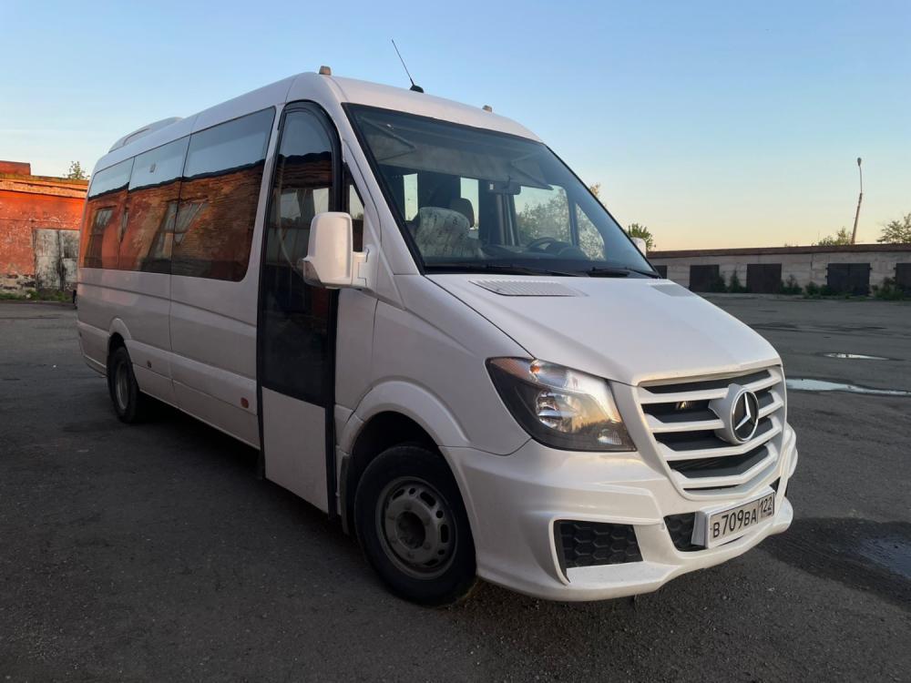 Mercedes Benz Sprinter 515