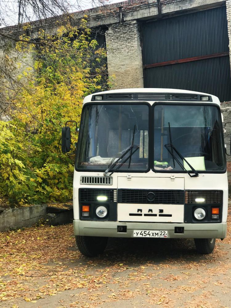 ПАЗ 32053