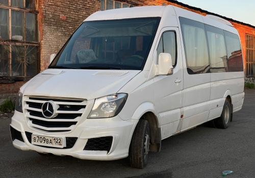 Mercedes Benz Sprinter 515